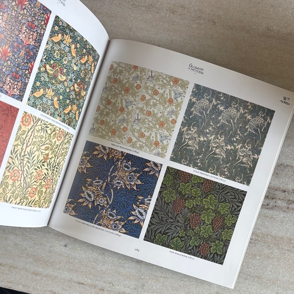 William Morris Decor and Design Coffee Table Book - Multicolor - Picture 4 of 6